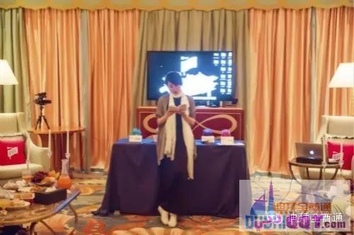 �����ڵϰݻ�ģ������𣿣�����