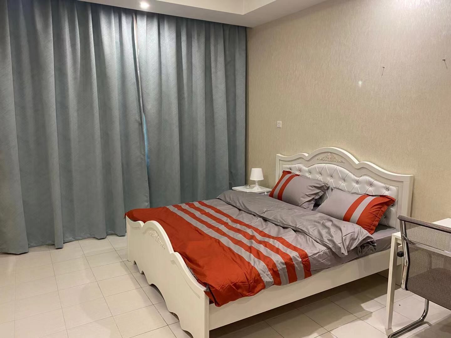 迪拜K11华人商务宾馆、国际城麻将房、 钟点房、日租房 全新精装修一层楼华人宾馆 迪拜K11华人商务宾馆、国际城麻将房、 钟点房、日租房 全新精装修一层楼华人宾馆