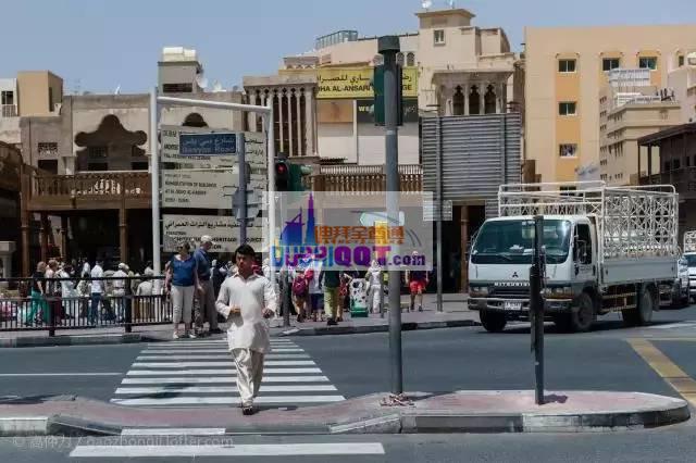 �ϰ�����Ҫ����Ǯ�ϰ����ι���