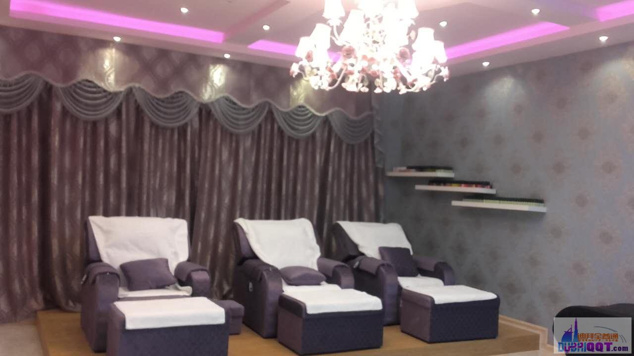 �ϰ�����Ů��ɳ��