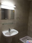 ���Գ���λ�ڹ��ʳ�����B-02