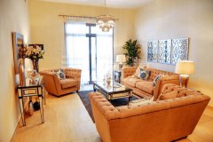 Azizi�����¿��̾Ƶ����ʽ��Ԣ����48������