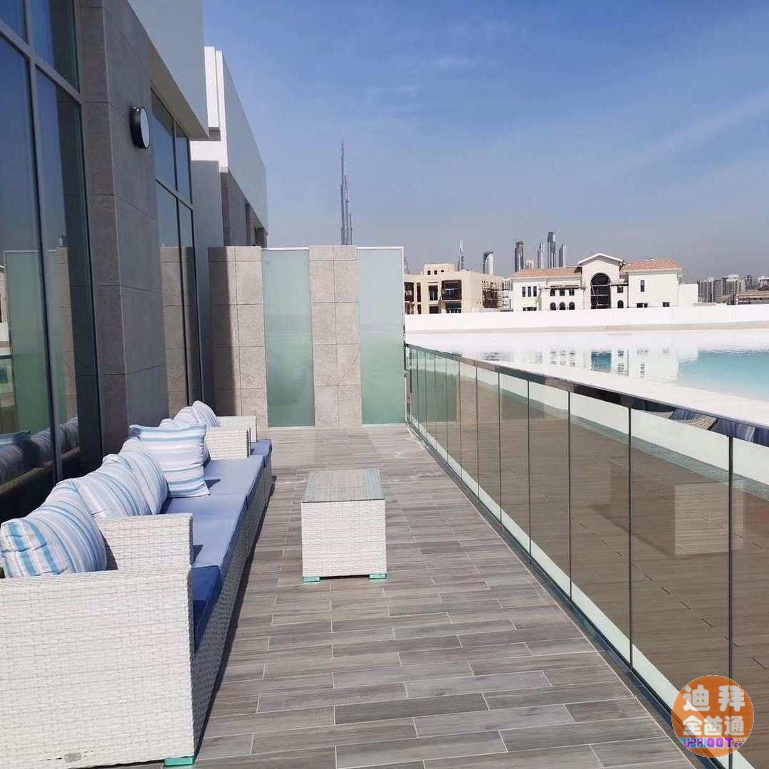 迪拜房产自住投资精品项目美丹水晶湖湖水干净到可以喝的程度 迪拜房产自住投资精品项目美丹水晶湖湖水干净到可以喝的程度