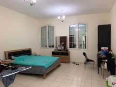 ���ʳ�CBD��һ��һ�������ͷ���������̨������λ����Ӿ��ֻҪ