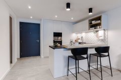 �ϰݱ��׶ع���ѧУѧ���� Ellington Wilton 