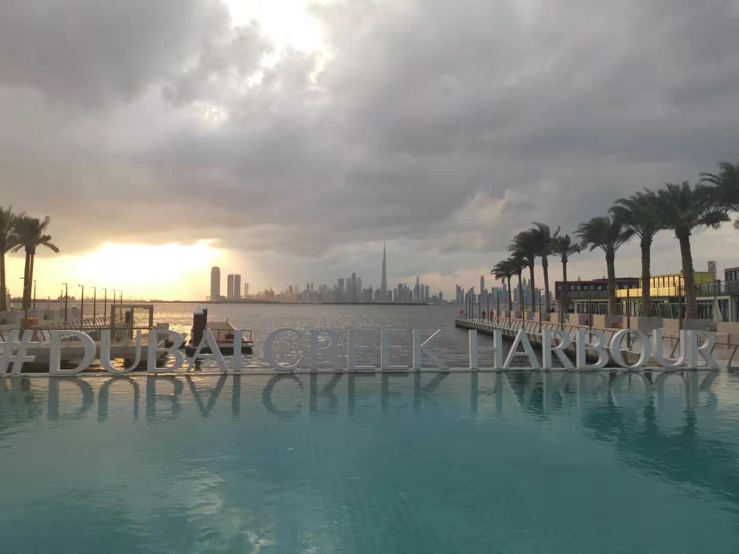 µÏ°ÝÔÆÏª¸Û£ºÔÆÏªº£Ì²£¬Î¬´ïÓù¾°¹«Ô¢ Vida Residen µÏ°ÝÔÆÏª¸Û£ºÔÆÏªº£Ì²£¬Î¬´ïÓù¾°¹«Ô¢ Vida Residen