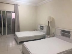 ���ϰ���֮ܰ�����ޡ�λ�ڵϰ�deira�����㳡�����������˺�