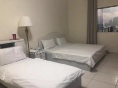 ���ϰ���֮ܰ�����ޡ�λ�ڵϰ�deira�����㳡�����������˺�