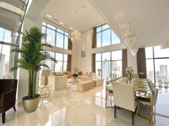 迪拜市中心Emaar楼王顶楼豪华五房复式出租 迪拜市中心Emaar楼王顶楼豪华五房复式出租