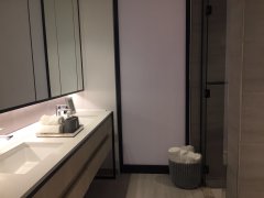 �ϰݷ��� ��ʮ�������������� ţ�� ���ŵ�ҡ��