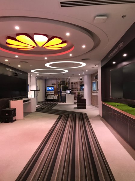 ����Ƹ����Ϊ�ж�������������Ӫ����