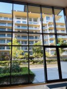 �ϰݱ��׶ع���ѧУѧ�������װ�����أ���Ԣ�ͱ�����������