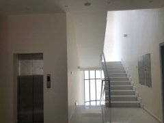 �ϰ��³�Ա����������