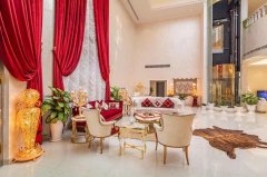 ����լ���ۡ�ռ�������17,500 ƽ�� ���������9000