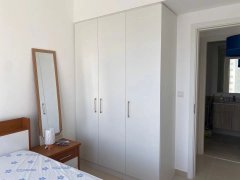 һ��һ������ - TOWN SQUARE - UNA APA