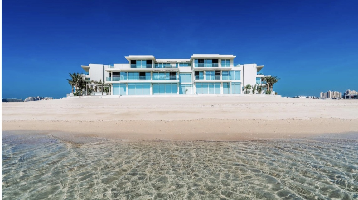 迪拜房产 棕榈岛顶端6房大豪宅 非常奢华 看了都说好 迪拜房产 棕榈岛顶端6房大豪宅 非常奢华 看了都说好