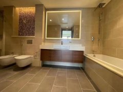 �ϰ�**�������������ı�����