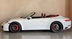 18�� ��ʱ��911GTS һ�ֻ� һ��๫��