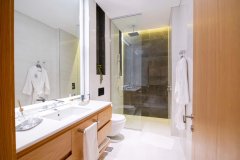 �ϰݷ��� 5�ǼʾƵ�ʽ��Ԣ