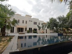 ���������������ؼ��Ԣؼ�칫�ҳ������