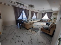 Al Aweer ���巿��������