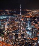 �ϰ������ĸ߶˾Ƶ�ʽ��Ԣ���⣬ ����