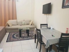 ���ʳǵ��䣬һ��һ��������һ�����������ס���¸�