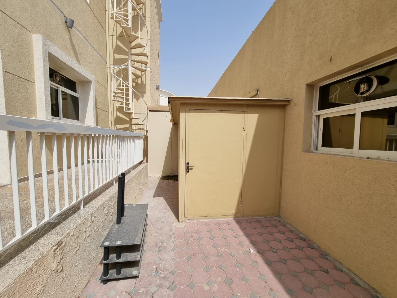 迪拜 Al Warqa 六卧室别墅出租,靠近 Dragonm 迪拜 Al Warqa 六卧室别墅出租,靠近 Dragonm