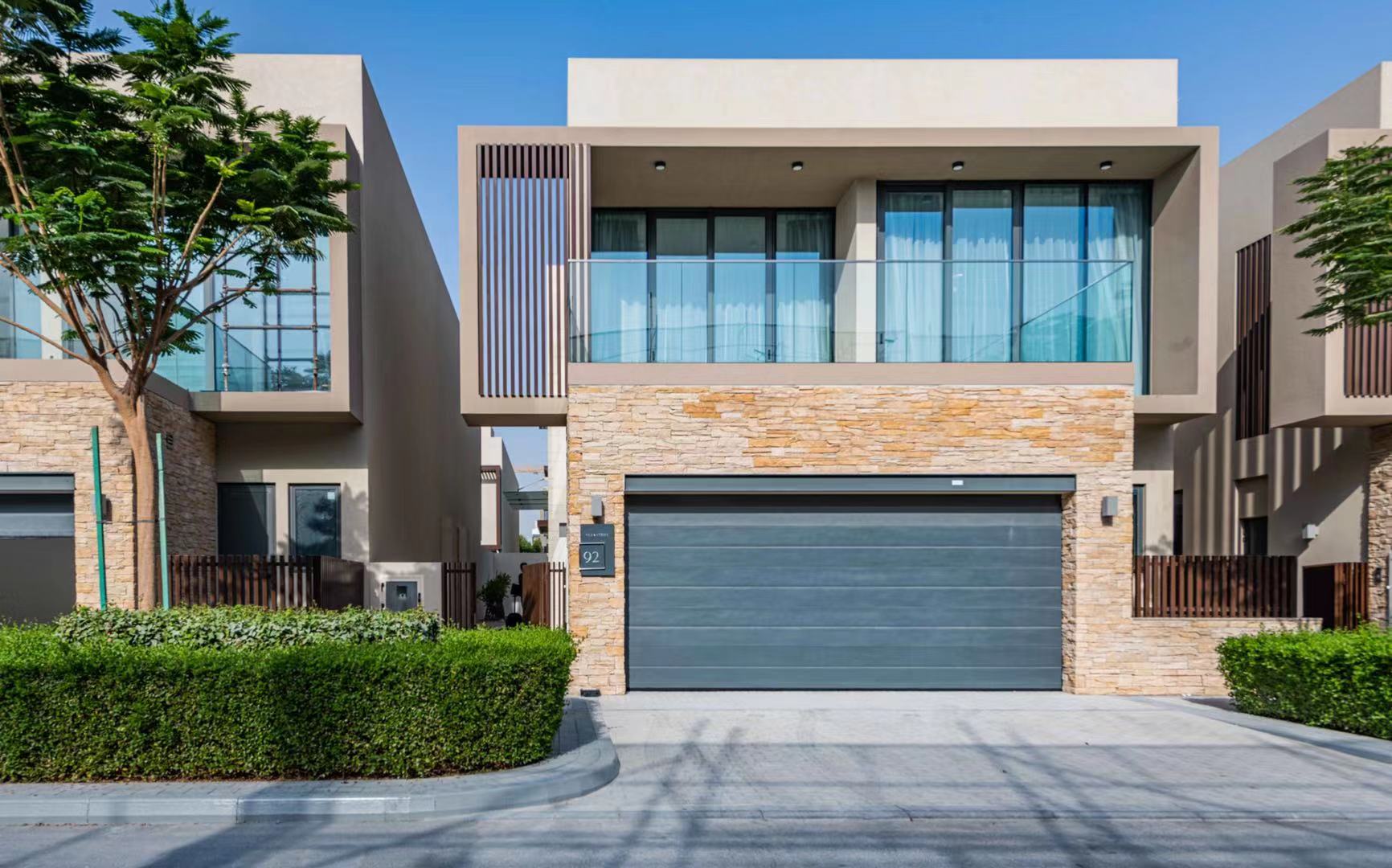 专业【别墅,公寓.办公室,宿舍楼,出租买卖】可整租可分租! 专业【别墅,公寓.办公室,宿舍楼,出租买卖】可整租可分租!