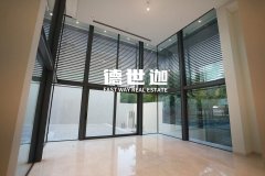 �ϰݷ������װ�����أ�5�������������ۣ��ַ�