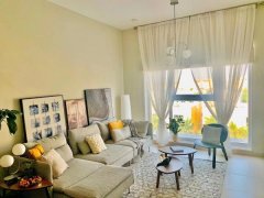 ���ʳǿ��б���