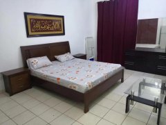 ���ʳ�Studio����