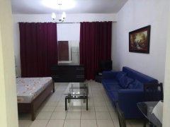 ���ʳ�Studio����