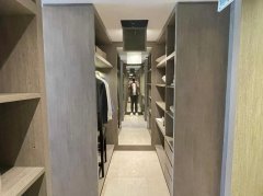 �ϰ������İ׽�˫��//�Լ۱ȳ���