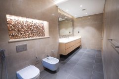 �ϰݷ������װ�����أ��ϰ�ѧ����������5���ݻ�ɭ�ֱ���