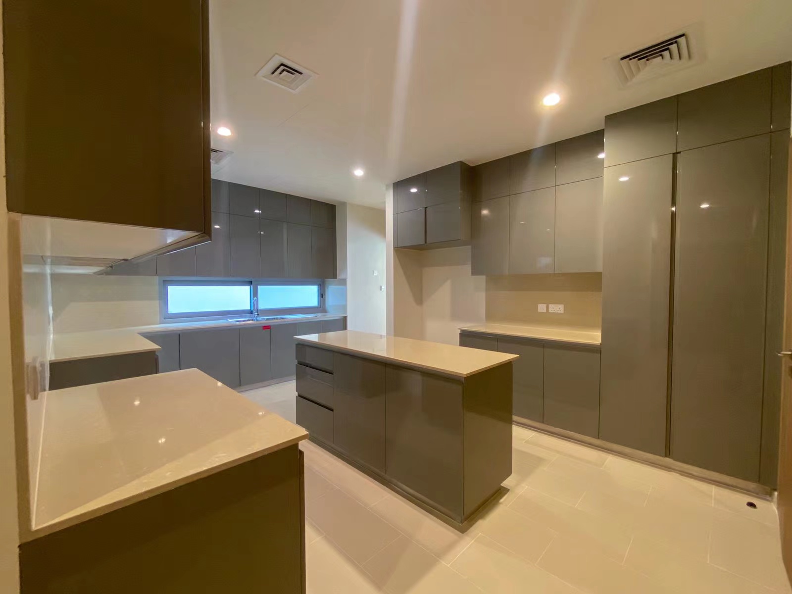 µÏ°Ý·¿²ú£ºµÏ°Ý¶þÊÖ·¿£¬µÏ°Ýɽׯ7·¿¶À¶°±ðÊû£¬È«¸ß¶û·ò¾°¹Û£¬½ö µÏ°Ý·¿²ú£ºµÏ°Ý¶þÊÖ·¿£¬µÏ°Ýɽׯ7·¿¶À¶°±ðÊû£¬È«¸ß¶û·ò¾°¹Û£¬½ö