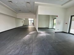 �ϰݷ������װ�����أ��ߵ��������̳���