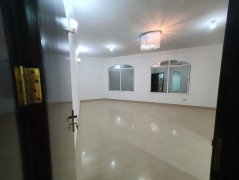 11 BEDROOM HUGE HALL FOR RENT 