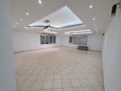 11 BEDROOM HUGE HALL FOR RENT 