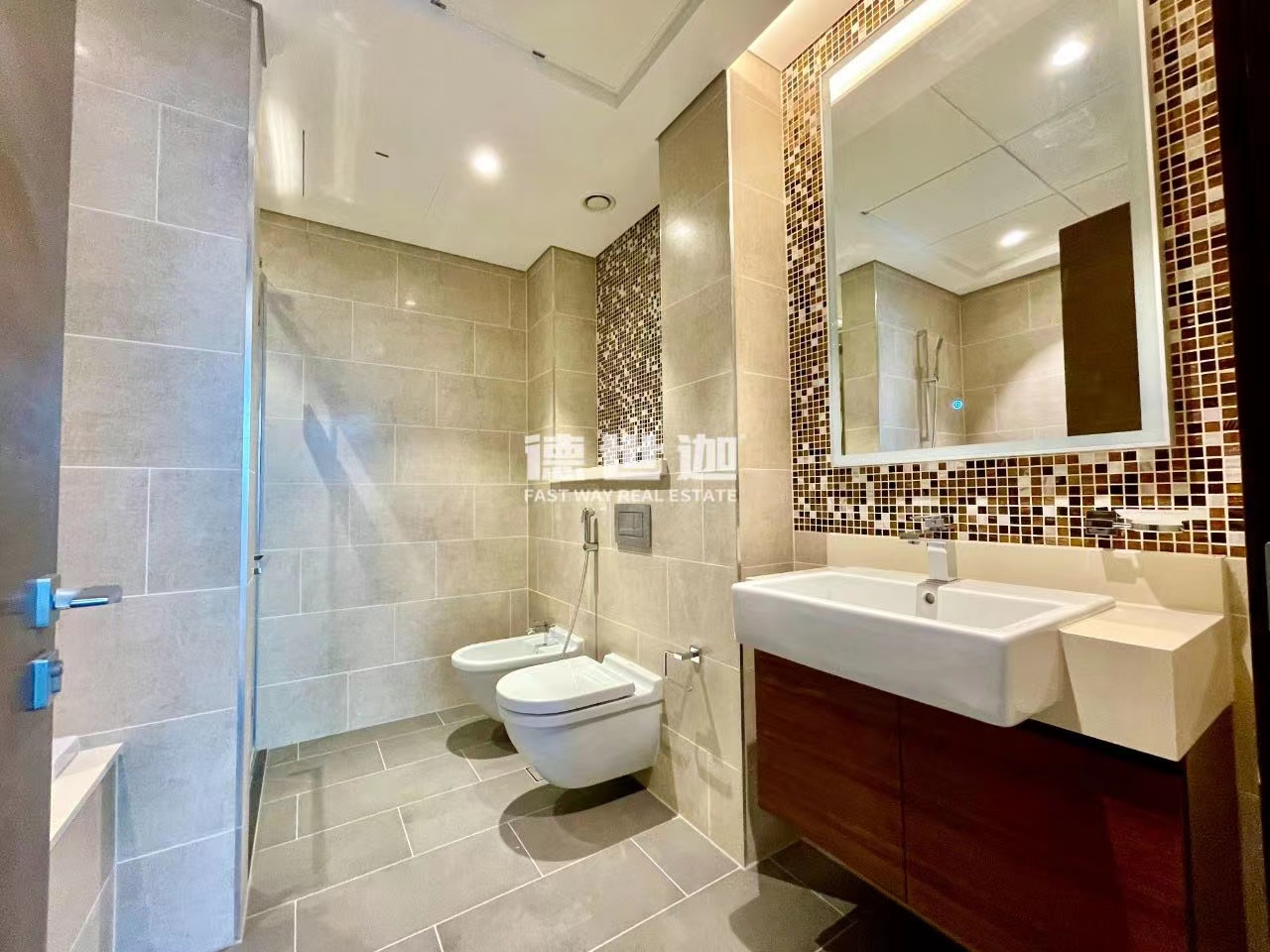 µÏ°Ý¶þÊÖ·¿£¬Ê×°ÔÐÄÁìµØ£¬Èý·¿£«±£Ä·¼ä³öÊÛ µÏ°Ý¶þÊÖ·¿£¬Ê×°ÔÐÄÁìµØ£¬Èý·¿£«±£Ä·¼ä³öÊÛ