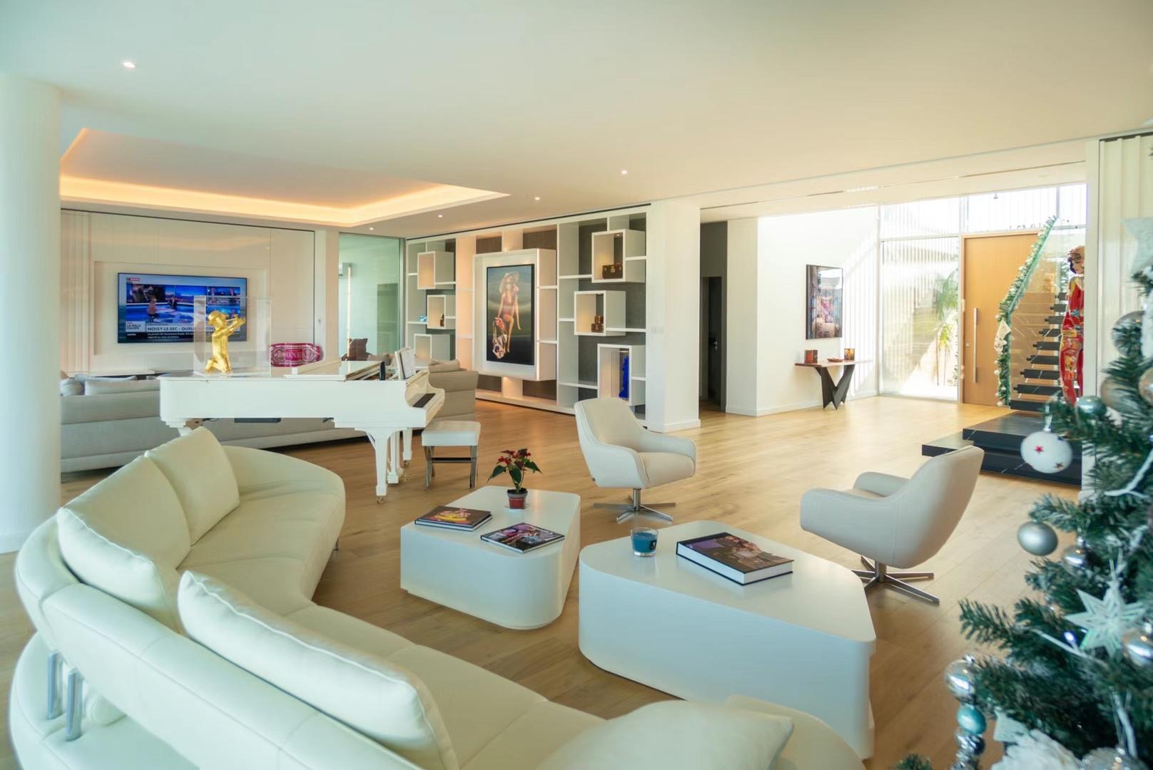 迪拜房产 迪拜山庄捡漏大别墅 等你来品 迪拜房产 迪拜山庄捡漏大别墅 等你来品