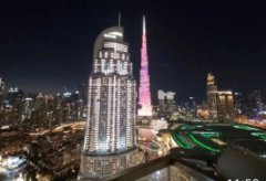 �ϰ������� ���ַ���©���� һ�߾��� ���ߵļ۸�