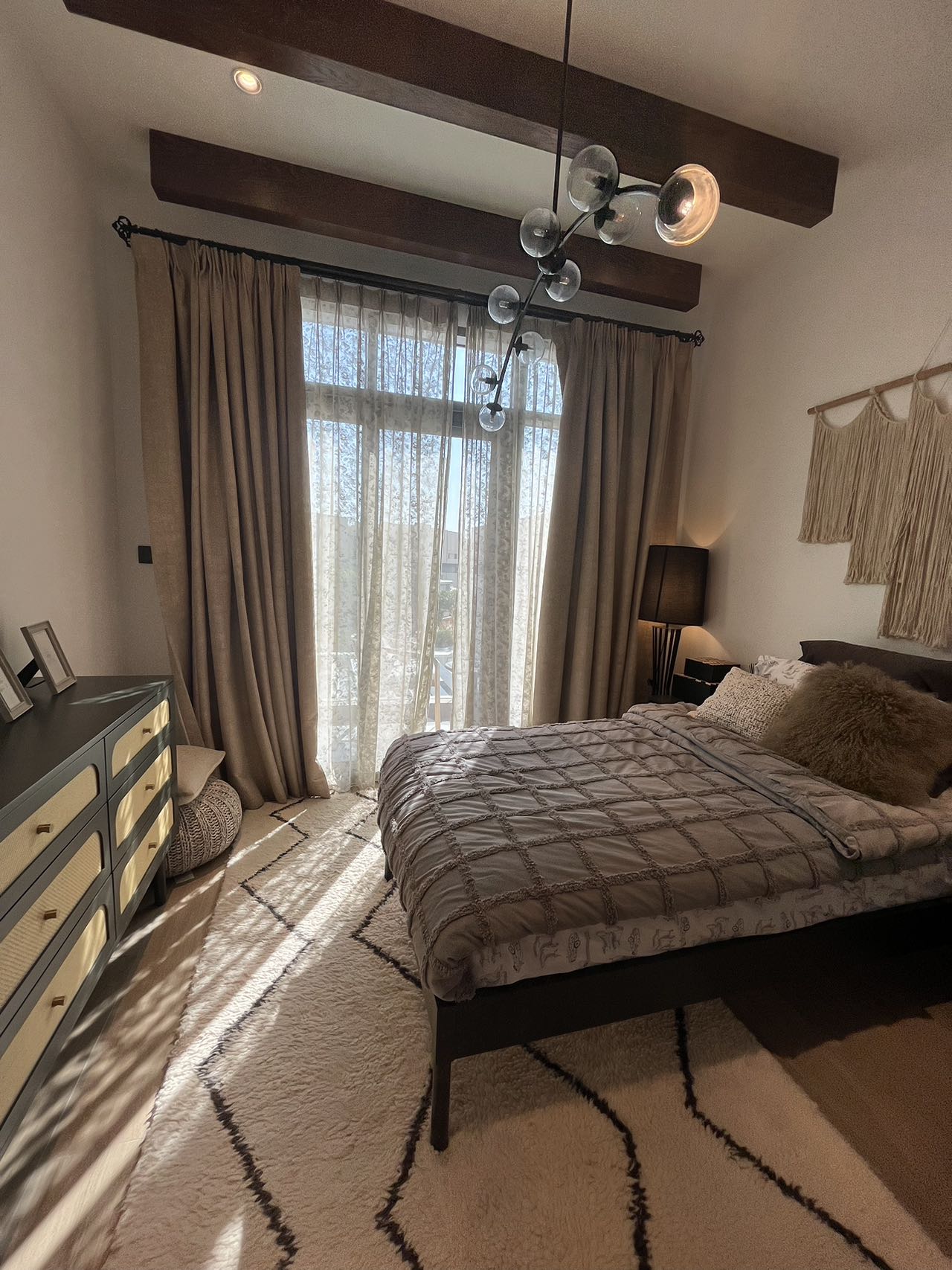 迪拜海外房产四房双拼别墅现房现房 一线公园景观绿植环绕-永久 迪拜海外房产四房双拼别墅现房现房 一线公园景观绿植环绕-永久