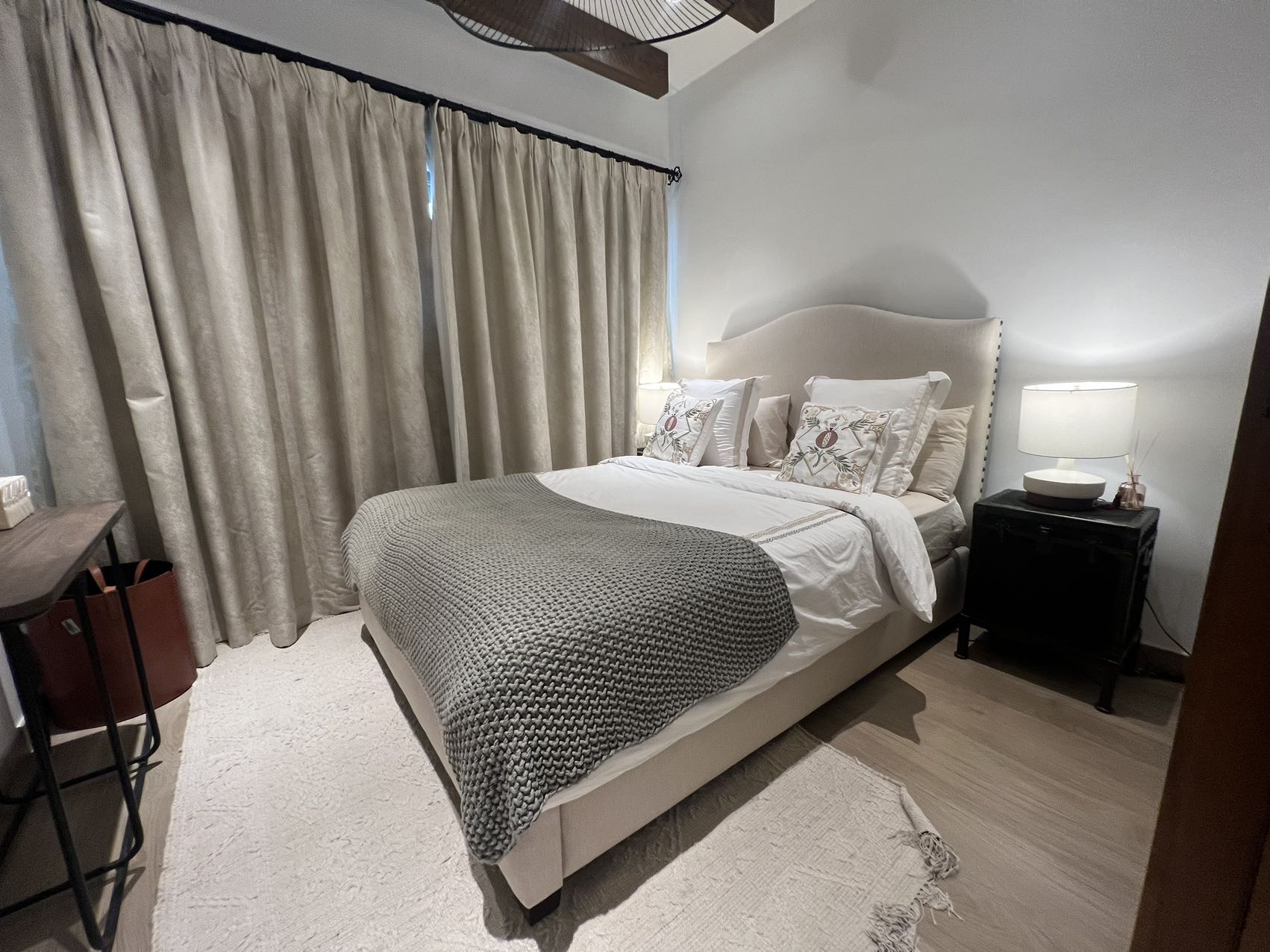 迪拜海外房产四房双拼别墅现房现房 一线公园景观绿植环绕-永久 迪拜海外房产四房双拼别墅现房现房 一线公园景观绿植环绕-永久