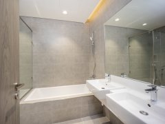 �ϰ�����������DistrictOne2���ַ���Ԣ����