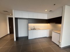 �ϰݷ������ϰݶ��ַ����ϰ���Ϫ�� CreekEdge�����ҳ�