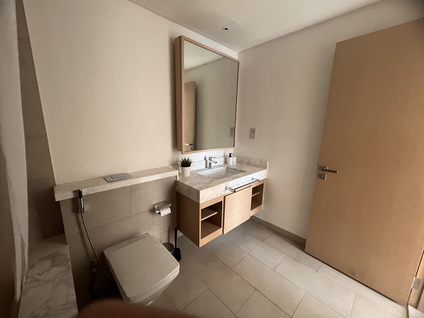 µÏ°Ýº£Íâ·¿²ú³öÊÛÔÆÏª¸ÛCreek Rise Tower 1·¿ µÏ°Ýº£Íâ·¿²ú³öÊÛÔÆÏª¸ÛCreek Rise Tower 1·¿