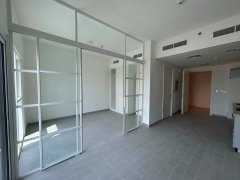 �ϰݺ��ⷿ������ϰ�ɽׯGolfvilleһ��һ��ȫ�³��⣬