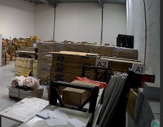 ɳ��18���ϰݰ���������300ƽ�ֿ�λ�ÿ����Һ���