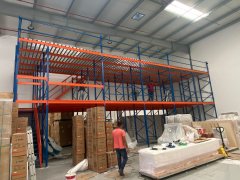 ɳ��18���ϰݰ���������300ƽ�ֿ�λ�ÿ����Һ���